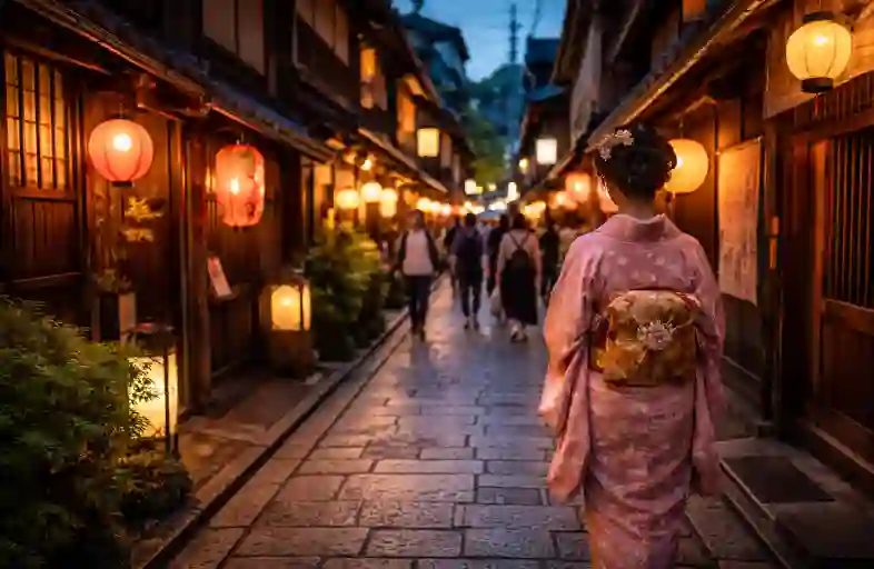 Evening in Gion & Pontocho Alley